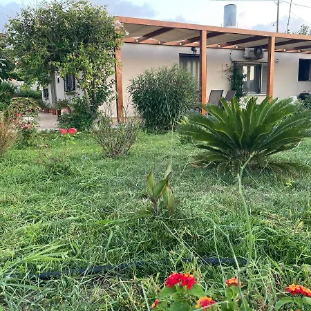 Chrissi's House With Garden And Sea View Zerviana * Kíssamos